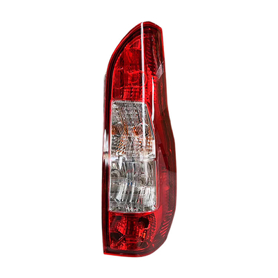 Mettez à niveau votre Foton Gratour Minibus V3 avec l'assemblage de combinaison arrière 12V C3372010010A0
