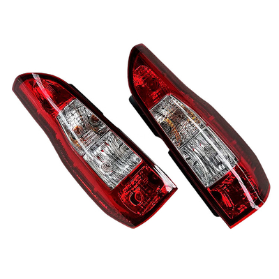 Mettez à niveau votre Foton Gratour Minibus V3 avec l'assemblage de combinaison arrière 12V C3372010010A0