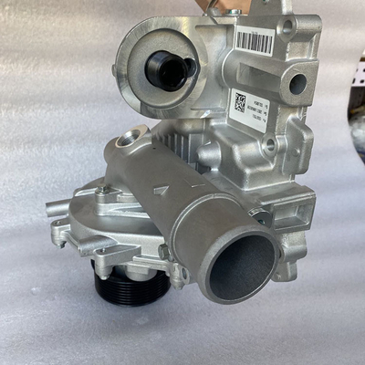 Efficacement conçu 4990291 5567551 moteur diesel refroidisseur d'huile pour moteur Cummins 3.8