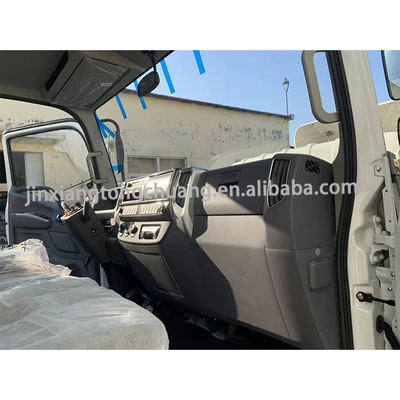 Modèle de camion Foton Aumark Tête de semi-camion plat pour tracteur Sinotruk