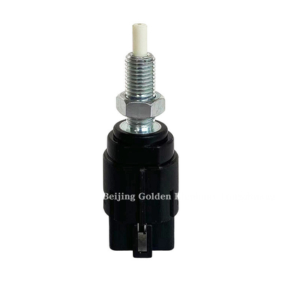 0.04kg Sensor de commutateur d'embrayage pour camions chinois Pour Foton Tunland G7 P1373040007A0