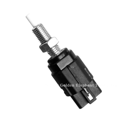 0.04kg Sensor de commutateur d'embrayage pour camions chinois Pour Foton Tunland G7 P1373040007A0