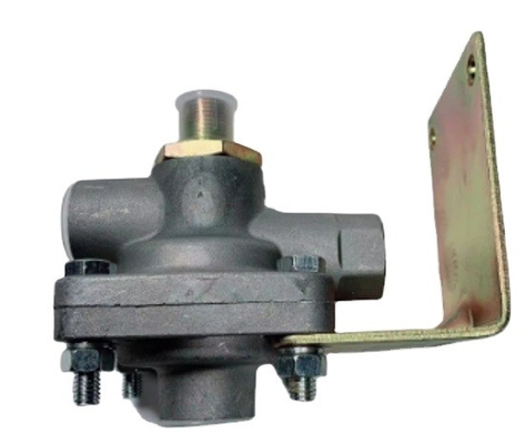 Systèmes de freinage de camions Zhonglian Crane Valve de contrôle de l'air 1612000222 Utilisée pour l'arrêt