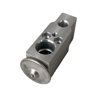 Numéro de série OE L1811011100A0 Vanne d'expansion pour moteur 2,4 Fukuda Omac S3 S5 Ohling CTS
