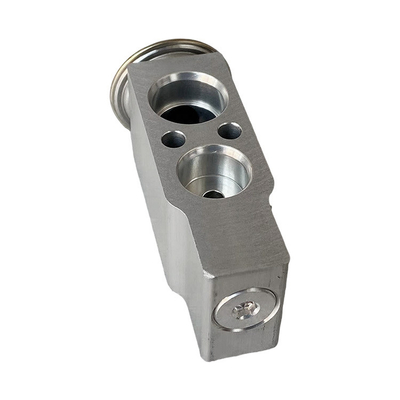 Numéro de série OE L1811011100A0 Vanne d'expansion pour moteur 2,4 Fukuda Omac S3 S5 Ohling CTS
